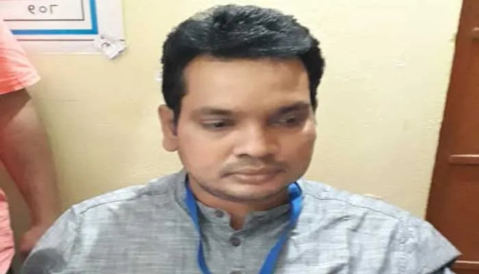 ଭିଜିଲାନ୍ସ ହାତରେ ଖଜୁରୀପଡ଼ା ତହସିଲର RI