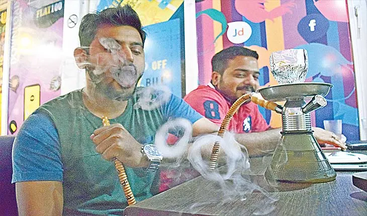 କଟକଣାରେ ବି ମତୁଆଲା ହୁକାବାର୍‍