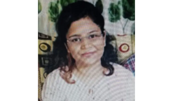 ଡାକ୍ତରରୁ ଆଇଏଏସ୍ ରୀନା