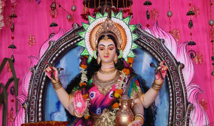 ଆଜି ଧନଦାତ୍ରୀ ଦେବୀ ମା’ ଗଜଲକ୍ଷ୍ମୀଙ୍କ ଧରାବତରଣ; ନାହିଁ ଜାକଜମକ, ହେବନି ମିନା ବଜାର