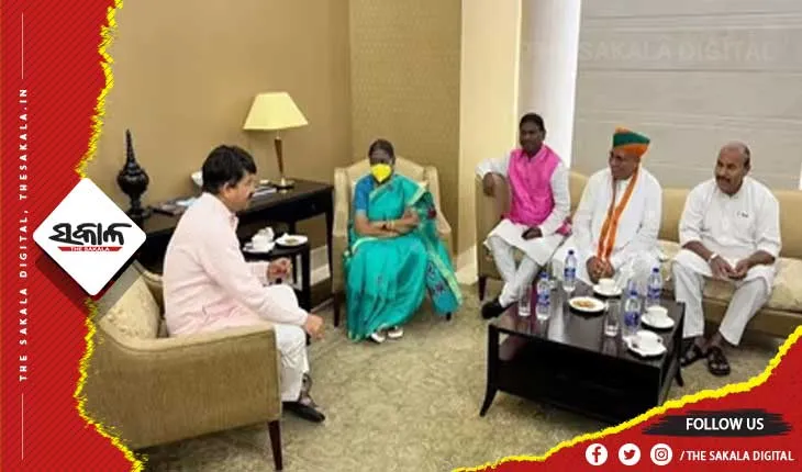ଦିଲ୍ଲୀରେ ପହଞ୍ଚିଲେ ରାଷ୍ଟ୍ରପତି ପାର୍ଥୀ ଦ୍ରୌପଦୀ ମୁର୍ମୁ
