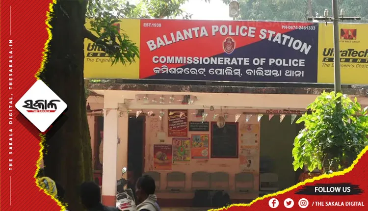 ହଜିଗଲା ମାନବିକତା; ସମ୍ପତ୍ତି ପାଇଁ ଦୁଇ ପୁଅ ଦେଉଛନ୍ତି ବାପାକୁ ନିର୍ଯାତନା