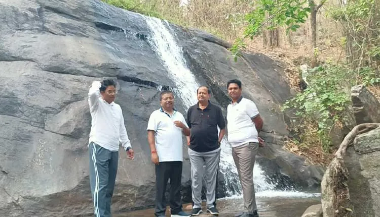 ପର୍ଯ୍ୟଟନ ସ୍ଥଳର ମାନ୍ୟତା ପାଇବ ବରକନ୍ୟା ଝରଣା, ନୟାଗଡ଼ରେ ସାଂଗଠନିକ ସମ୍ପାଦକ ପ୍ରଣବ ପ୍ରକାଶ ଦାସ