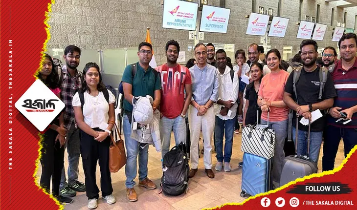 ‘ଅପରେସନ୍ ଅଜୟ’ରେ ଇସ୍ରାଏଲରୁ ଫେରିଲେ ୨୧୨ ଭାରତୀୟ