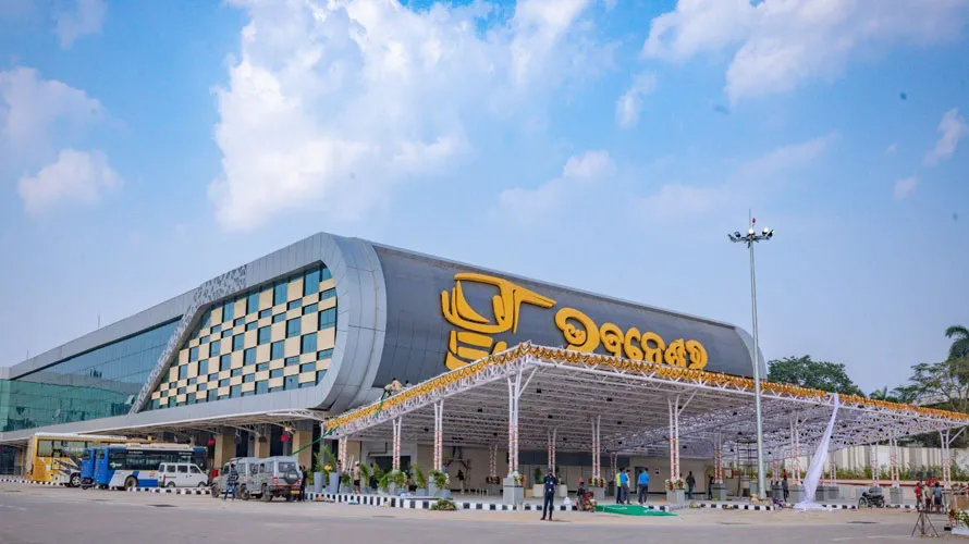 ବରମୁଣ୍ଡା ବସ ଟର୍ମିନାଲରେ ଅପହରଣ ଉଦ୍ୟମ ପଣ୍ଡ: ଏନଜିଓ କର୍ମୀଙ୍କ କବଳରୁ ଉଦ୍ଧାର ହେଲେ ନାବାଳିକାଙ୍କ ସମେତ ୩ ମହିଳା