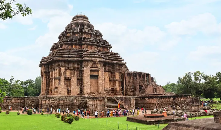 କୋଣାର୍କ ସୂର୍ଯ୍ୟ ମନ୍ଦିରରୁ ବାଲି କାଢ଼ିବା କାର୍ଯ୍ୟର ସମୀକ୍ଷା କଲା ଏଏସଆଇର ୧୦ ଜଣିଆ ବିଶେଷଜ୍ଞ ଦଳ