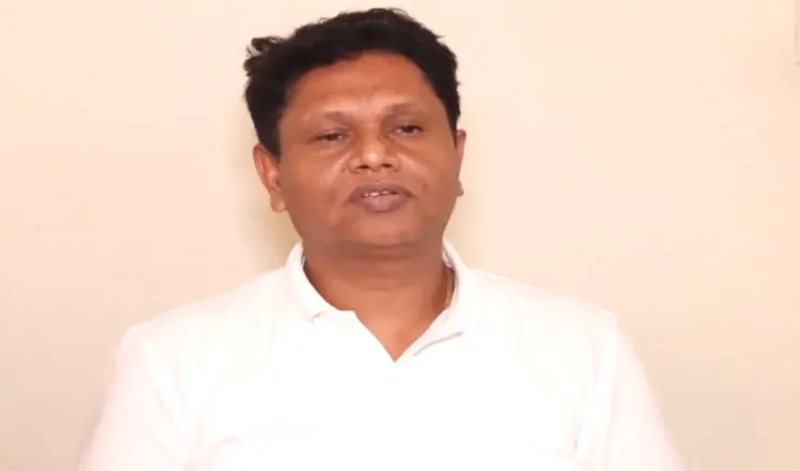 ସରକାରୀ ବାସଭବନ ଭଙ୍ଗା ପ୍ରସଙ୍ଗ: ‘କ୍ବାର୍ଟର ଯେମିତି ଥିଲା, ସେମିତି ଫେରାଇବି’