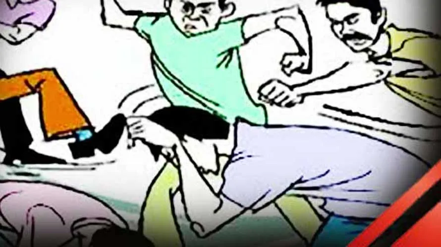 ସ୍କୁଲ ଗେଟ୍ ନିକଟରେ ଶିକ୍ଷକଙ୍କୁ କାଠ ଫାଳିଆରେ ଆକ୍ରମଣ, ପୋଲିସର ତଦନ୍ତ ଜାରି
