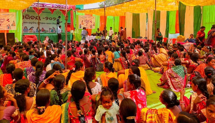 ମହିଳା ଉଦ୍ୟୋଗୀଙ୍କ ମନୋବଳ ବୃଦ୍ଧି ପାଇଁ ବେଦାନ୍ତର ଉଦ୍ୟମ, ‘ପରିଚୟ’ରେ ସାମିଲ ହେଲେ ୬୦ଗାଁର ୨୦୦୦ ମହିଳା