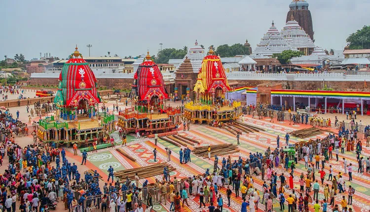 ରଥଯାତ୍ରା ନୀତିକାନ୍ତି ପାଇଁ ପୁରୀ ଶ୍ରୀମନ୍ଦିରରେ ପହଞ୍ଚିଲା ୩୮୦ କେଜି ‘ବାସୁଙ୍ଗା ପାଟ’ 