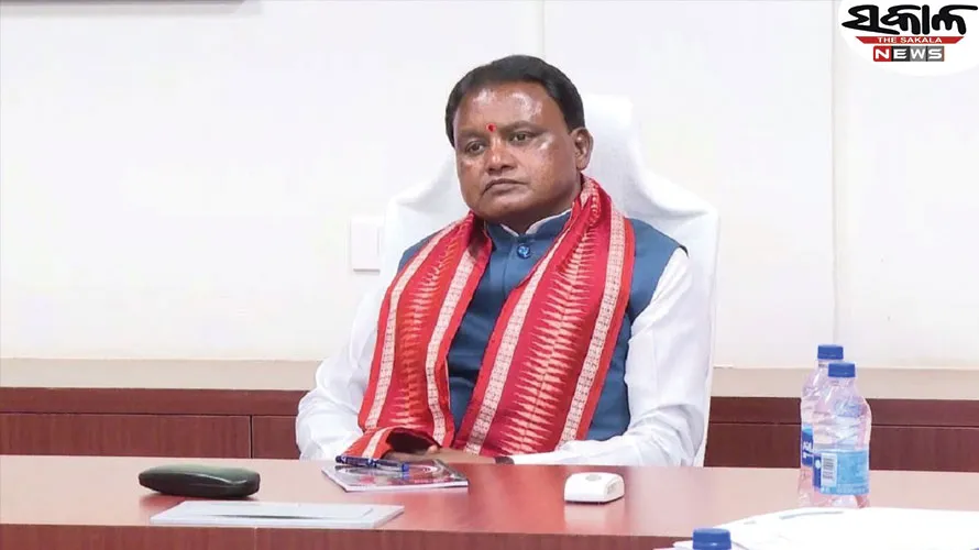 ସ୍କୁଲ୍ ପାଠ୍ୟପୁସ୍ତକ ତ୍ରୁଟି: ତଦନ୍ତ ପାଇଁ ଉନ୍ନୟନ କମିଶନରଙ୍କ ଅଧ୍ୟକ୍ଷତାରେ ଉଚ୍ଚସ୍ତରୀୟ କମିଟି ଗଠିତ 