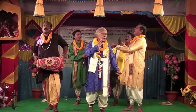 ପାରମ୍ପରିକ କଳାକାରଙ୍କ ପାଇଁ ଖୁସି ଖବର: ବଢ଼ିଲା ମାସିକ ଭତ୍ତା, ୪୦ରୁ ୮୦ ବୟସ୍କ ପାଇବେ ୩୦୦୦ ଟଙ୍କା