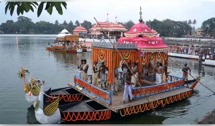 ମହାପ୍ରଭୁଙ୍କ ଚନ୍ଦନଯାତ୍ରା ପାଇଁ ପ୍ରସ୍ତୁତି ଆରମ୍ଭ; ନରେନ୍ଦ୍ର ପୁଷ୍କରିଣୀରୁ ବାହାରିଲା ବୁଡିରହିଥିବା ୫ଟି ଡଙ୍ଗା