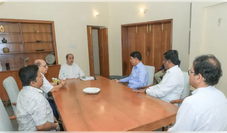 ନବୀନ ନିବାସରେ ଗୁରୁତ୍ୱପୂର୍ଣ୍ଣ ବୈଠକ: ଗଣଶିକ୍ଷାମନ୍ତ୍ରୀଙ୍କ ଇସ୍ତଫା ଦାବିକୁ ଜୋରଦାର କରିବ ବିଜେଡି