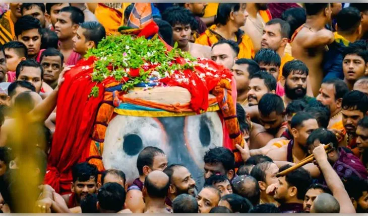 ବିନା ଟାହିଆରେ ପହଣ୍ଡି ହୋଇ ରଥାରୂଢ଼ ହେଲେ ମହାପ୍ରଭୁ ଶ୍ରୀଜଗନ୍ନାଥ 