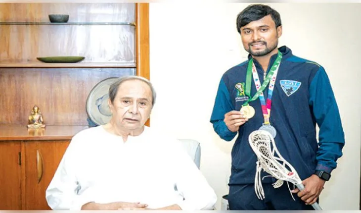 ନବୀନଙ୍କୁ ଭେଟିଲେ ସ୍ୱର୍ଣ୍ଣପଦକ ବିଜେତା ଜିତେନ୍ଦ୍ର କୁମାର