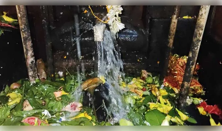 ଝାଡ଼ଖଣ୍ଡର ରହସ୍ୟମୟ 'ଟୁଟି ଝରନା' ଶିବ ମନ୍ଦିର: ଯେଉଁଠି ମା' ଗଙ୍ଗା ନିଜେ କରନ୍ତି ମହାଦେବଙ୍କ ଜଳାଭିଷେକ