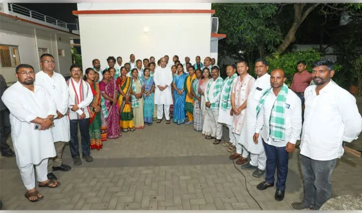 ଆଦିବାସୀଙ୍କ ସମସ୍ୟାକୁ ନେଇ ବିଜେଡି ଏସଟି ସେଲର ଉଦ୍ବେଗ ପ୍ରକାଶ, ନବୀନଙ୍କ ନିକଟରେ ସମସ୍ୟା ବଖାଣିଲେ ଆଦିବାସୀ ନେତା 