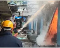 ଭୁବନେଶ୍ୱର ୟୁନିଟ୍-୧ ମାର୍କେଟରେ ଭୟାବହ ଅଗ୍ନିକାଣ୍ଡ: ୨ଟି ଦୋକାନ ଜଳି ପାଉଁଶ 