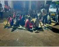 ଧର୍ମାନ୍ତରୀକରଣକୁ ନେଇ ତେଜିଲା ବିବାଦ: ୩ଦିନ ଧରି ରାସ୍ତାରେ ପଡ଼ିରହିଛି ଦାଦନ ଶ୍ରମିକଙ୍କ ଶବ, ଗାଁରେ ଉତ୍ତେଜନା