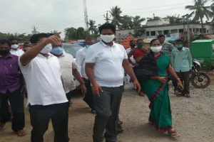 ବାତ୍ୟା କ୍ଷୟକ୍ଷତିର ଅନୁଧ୍ୟାନ ଓ ସମୀକ୍ଷା କରୁଛନ୍ତି ବିଜେଡି ରାଜ୍ୟ ସାଙ୍ଗଠନିକ ସମ୍ପାଦକ ପ୍ରଣବ ପ୍ରକାଶ ଦାସ