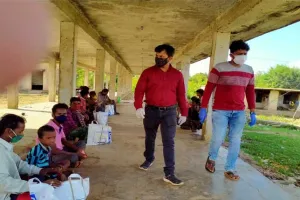 ନିଆରା ଢଙ୍ଗରେ ଜନ୍ମଦିନ ପାଳିଲେ ସମାଜସେବୀ