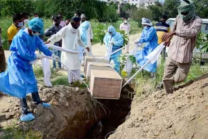 ମୁସଲମାନଙ୍କୁ କବର ପାଇଁ ଜାଗା ମିଳୁ