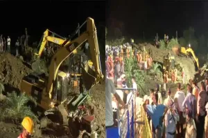 ଗଭୀର କୂଅ ଭିତରେ ପଡ଼ି ଫସିଗଲେ ୩୦ରୁ ଅଧିକ ଲୋକ, ୪ ଜଣଙ୍କ ମୃତ୍ୟୁ