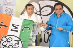 ପଶ୍ଚିମବଙ୍ଗରେ ବିଜେପିକୁ ବଡ ଝଟକା, ତୃଣମୂଳ କଂଗ୍ରେସରେ ଯୋଗଦେଲେ ବିଷ୍ଣୁପୁର ବିଧାୟକ ତନ୍ମୟ ଘୋଷ