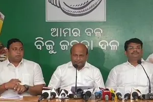 ଗ୍ୟାସ ଦରବୃଦ୍ଧି ପ୍ରତିବାଦରେ କେନ୍ଦ୍ରକୁ ବିଜେଡିର ଚେତାବନୀ: ଦର ହ୍ରାସ ପାଇଁ ୩୦ ତାରିଖ ସୁଦ୍ଧା ନିଅ ପଦକ୍ଷେପ