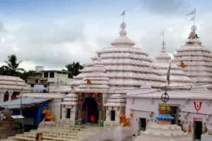 ନୂଆବର୍ଷ ପାଇଁ ଜାରି ହେଲା ଏସଓପି: ବାବା ଆଖଣ୍ଡଳମଣିଙ୍କ ପୀଠରେ ୩ଦିନ ବନ୍ଦ ରହିବ ଭକ୍ତଙ୍କ ଦର୍ଶନ