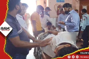 ପରୀକ୍ଷା ସାରି ଫେରୁଥିବା ବେଳେ ବାଇକକୁ ଧକ୍କା ଦେଲା ଆମ୍ବୁଲାନ୍ସ: ଦଶମ ଶ୍ରେଣୀ ଛାତ୍ର ସମେତ ୩ ଗୁରୁତର