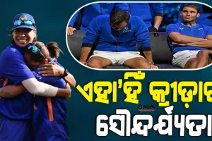 ଟେନିସ୍‌କୁ ଅଲବିଦା କହିଲେ ଫେଡେରର, କ୍ରିକେଟରୁ ଅବସର ନେଲେ ଝୁଲନ, କାନ୍ଦିକାନ୍ଦି ବିଦାୟ ଦେଲେ ସାଥି ଖେଳାଳି