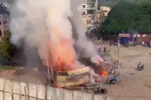 ଦୀପାବଳି ପୂର୍ବରୁ ଆନ୍ଧ୍ରପ୍ରଦେଶର ଏକ ବାଣ ଦୋକାନରେ ଭୟଙ୍କର ଅଗ୍ନିକାଣ୍ଡ, ଦୁଇ ମୃତ