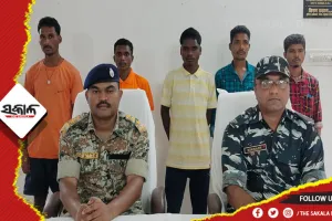 ଜଣେ ନକ୍ସଲ କମାଣ୍ଡର ସମେତ ୫ ମିଲିସିଆ ନକ୍ସଲଙ୍କ ଆତ୍ମସମର୍ପଣ