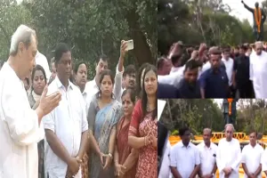 ବିଜୁବାବୁଙ୍କ ପ୍ରତିମୂର୍ତ୍ତିରେ ମାଲ୍ୟାର୍ପଣ କଲେ ମୁଖ୍ୟମନ୍ତ୍ରୀ