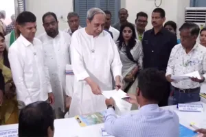 ହିଞ୍ଜିଳି ବିଧାନସଭା ଆସନ ପାଇଁ ପ୍ରାର୍ଥିପତ୍ର ଦାଖଲ କଲେ ବିଜେଡି ସୁପ୍ରିମୋ ନବୀନ ପଟ୍ଟନାୟକ