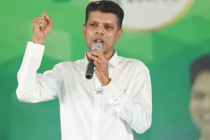 ବିଜେପୁରରେ କାର୍ତ୍ତିକ ପାଣ୍ଡିଆନଙ୍କ ପ୍ରଚାର, ବିକାଶ ବିରୋଧୀଙ୍କୁ ମୁହଁତୋଡ ଜବାବ ଦେବାକୁ ଅପିଲ୍