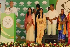ଆସ୍କାରେ ମୁଖ୍ୟମନ୍ତ୍ରୀଙ୍କ ପ୍ରଚାର: ବିରୋଧୀଙ୍କୁ ପୁଣି ଟାର୍ଗେଟ, କହିଲେ କୁମ୍ଭୀର କାନ୍ଦଣା କାନ୍ଦୁଛନ୍ତି ବିରୋଧୀ ଦଳର ନେତା