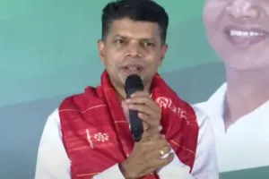 କୃଷ୍ଣପ୍ରସାଦରେ ବିରୋଧୀଙ୍କୁ ଟାର୍ଗେଟ କଲେ କାର୍ତ୍ତିକ ପାଣ୍ଡିଆନ: କହିଲେ ଚିଲିକା ଉପରେ କେବଳ ନବୀନ ହିଁ କରିପାରିବେ ସେତୁ ନିର୍ମାଣ