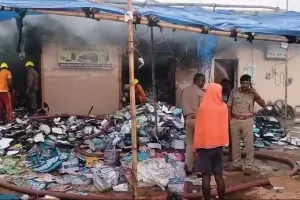 ବହି ଗୋଦାମର ବିସ୍ଫୋରଣ, ଜଳିଗଲା ୫୦ ଲକ୍ଷରୁ ଉର୍ଦ୍ଧ୍ୱ ଟଙ୍କାର ବହିଖାତା