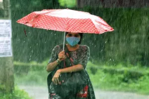 ୨୦ ପରେ ବଢ଼ିବ ତାତି, ଆଜି ବିଭିନ୍ନ ସ୍ଥାନରେ ବିଜୁଳି ଘଡ଼ଘଡ଼ି ସହ ବର୍ଷା ଆଶଙ୍କା..