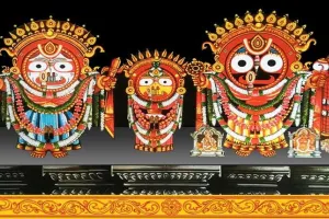କାର୍ତ୍ତିକ ପୂର୍ଣ୍ଣିମା ଅବସରରେ ଶ୍ରୀମନ୍ଦିରରେ ସୁନାବେଶରେ ଭକ୍ତଙ୍କୁ ଦର୍ଶନ ଦେଉଛନ୍ତି ମହାପ୍ରଭୁ