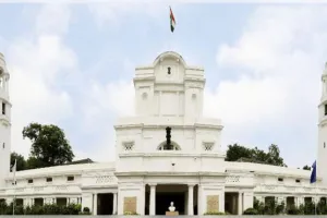 ଦିଲ୍ଲୀ ବିଧାନସଭାକୁ ବୋମାରେ ଉଡାଇ ଦେବାକୁ ଧମକପୂର୍ଣ୍ଣ ଇ-ମେଲ୍‌