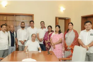 ନବୀନ ନିବାସରେ ଯାଜପୁର ଜିଲ୍ଲାର ବିଜେଡି ବିଧାୟକ ଓ ନେତୃବୃନ୍ଦ; ଲୋକଙ୍କ ସେବା ଜାରି ରଖିବାକୁ ନବୀନଙ୍କ ପରାମର୍ଶ