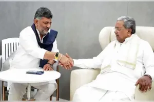 କର୍ଣ୍ଣାଟକ ରାଜନୀତିରେ ବଡ଼ ପରିବର୍ତ୍ତନ: ମୁଖ୍ୟମନ୍ତ୍ରୀ ପଦରୁ ସିଦ୍ଦରମୈୟାଙ୍କ ଇସ୍ତଫା, ଡି.କେ ଶିବକୁମାର ହେବେ ନୂଆ ମୁଖ୍ୟମନ୍ତ୍ରୀ