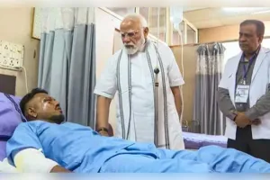 ଏୟାର ଇଣ୍ଡିଆ AI-171 ବିମାନ ଦୁର୍ଘଟଣାର ଏକମାତ୍ର ଜୀବିତ ବ୍ୟକ୍ତି: 'ବଞ୍ଚିବା ପରେ ଯାହା ସହିବାକୁ ପଡ଼ିଲା, ତାହା ଥିଲା ଅଧିକ କଷ୍ଟକର'