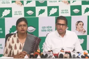 ପ୍ରଥମରୁ ଅଷ୍ଟମ ଶ୍ରେଣୀ ପାଠ୍ୟପୁସ୍ତକରେ ତ୍ରୁଟି ପ୍ରସଙ୍ଗ: ୪୮ ଘଣ୍ଟା ମଧ୍ୟରେ ଗଣଶିକ୍ଷା ମନ୍ତ୍ରୀ ଇସ୍ତଫା ଦେବାକୁ ବିଜେଡିର ଦାବି