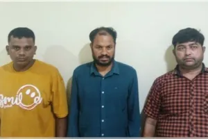 ଆନ୍ତଃରାଜ୍ୟ ଗଞ୍ଜେଇ ଚାଲାଣ ରାକେଟ୍‌ର ପର୍ଦ୍ଦାଫାଶ କଲା STF; ୩ ଗିରଫ, ୩.୮୬ ଲକ୍ଷ ଟଙ୍କା ଜବତ 