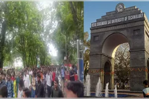 ବୁର୍ଲା ଭିସୁଟ୍‌ରେ ଛାତ୍ରଛାତ୍ରୀଙ୍କ ଆନ୍ଦୋଳନ: ନିମ୍ନମାନର ହଷ୍ଟେଲ ଖାଦ୍ୟ ସହ ବିଭିନ୍ନ ସମସ୍ୟାର ସମାଧାନ ଦାବିରେ ଧାରଣା